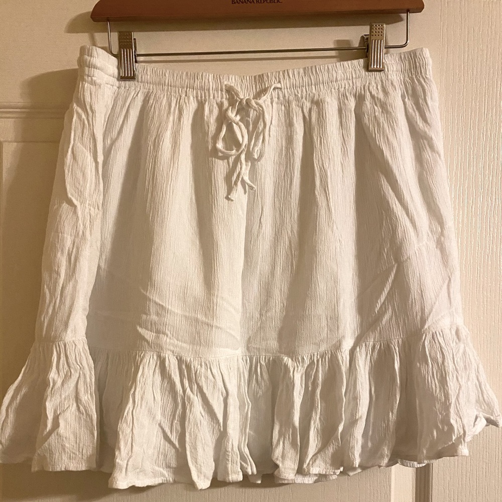Gap White Flutter Ruffle Circle Skirt